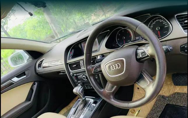 Audi A4 35 TDI Premium Plus 2017