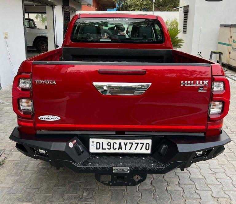 Toyota Hilux HIGH 4X4 AT 2022