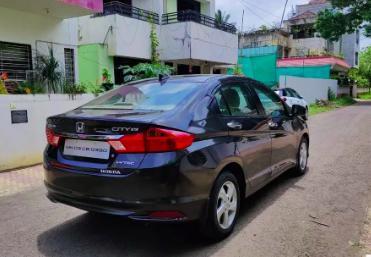 Honda City SV CVT i-VTEC 2015