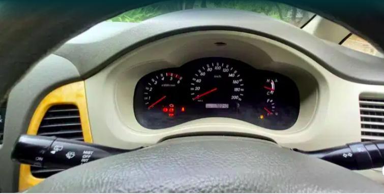 Toyota Innova 2.0 V 2009