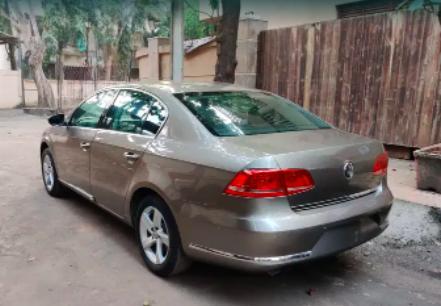 Volkswagen Passat Highline 2.0 TDI AT 2013