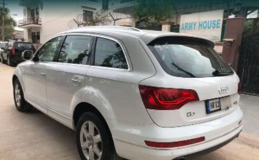 Audi Q7 35 TDI Premium Plus With Sunroof 2015