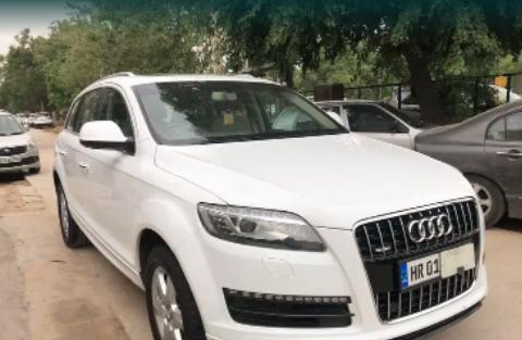 Audi Q7 35 TDI Premium Plus With Sunroof 2015