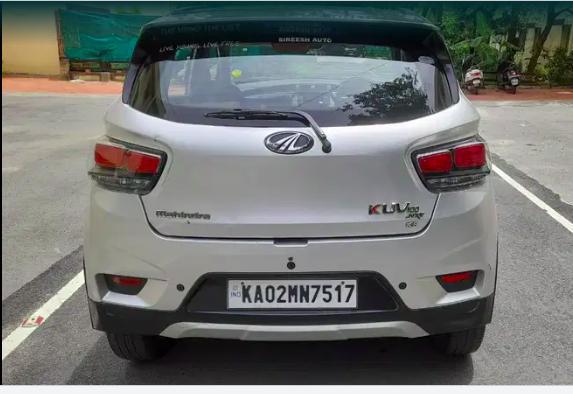 Mahindra KUV100 NXT K8 6 STR Dual Tone 2018