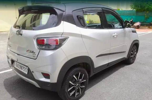 Mahindra KUV100 NXT K8 6 STR Dual Tone 2018