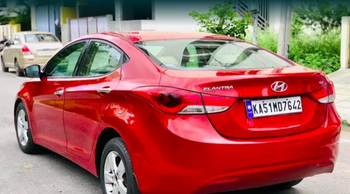 Hyundai Elantra 1.6 SX (O) 2013