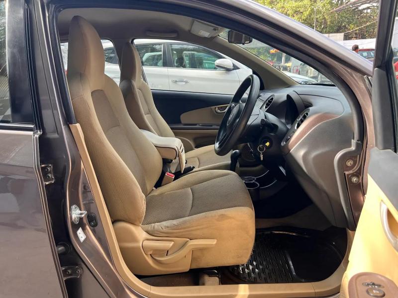 Honda Brio VX AT 2013