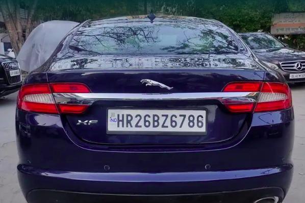 Jaguar XF 2.2 Diesel Luxury 2013