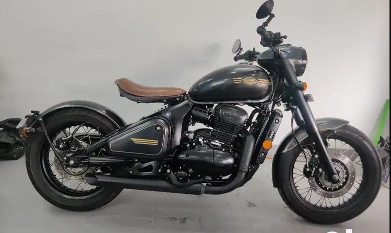 Jawa Perak 330cc 2021