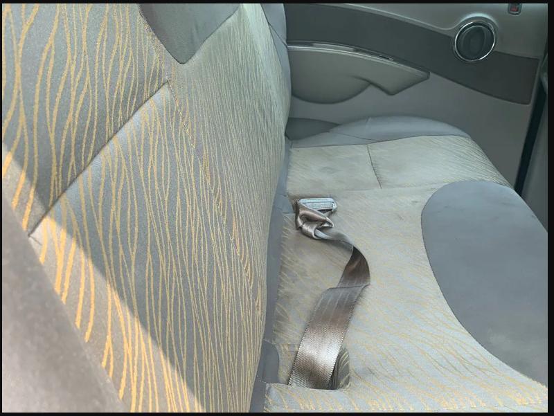 Mahindra Quanto C6 2012