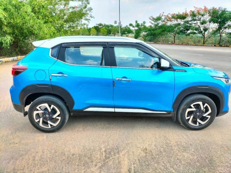 Nissan Magnite XV Premium Turbo CVT (O) Dual Tone 2021