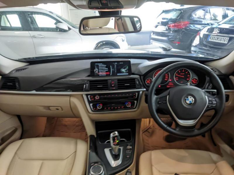 BMW 3 Series GT 320d Luxury Line 2016