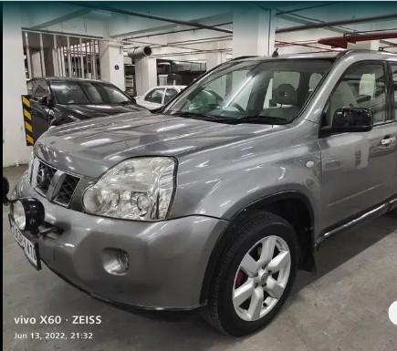 Nissan X-Trail SLX MT 2011