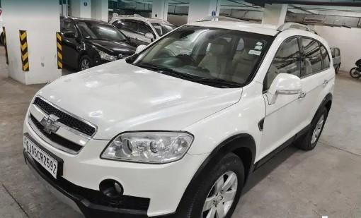 Chevrolet Captiva LTZ AWD AT 2011
