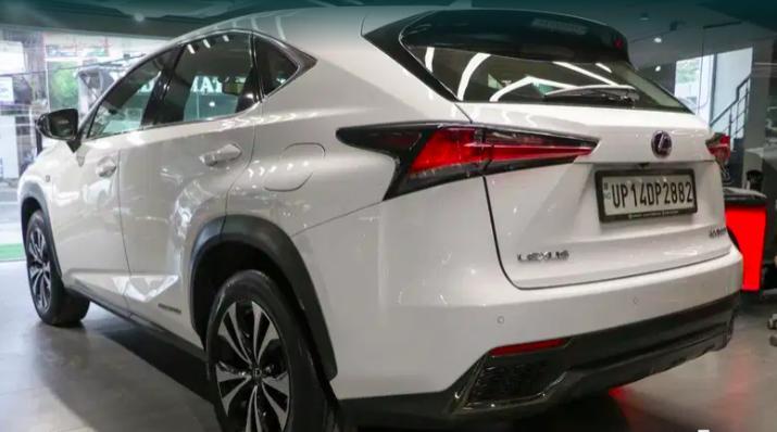 Lexus NX 300H F-Sport 2018