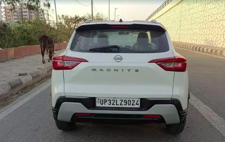 Nissan Magnite XV Premium MT 2021