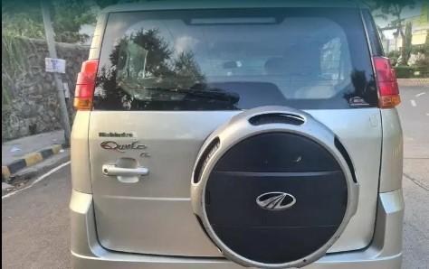 Mahindra Quanto C6 2012