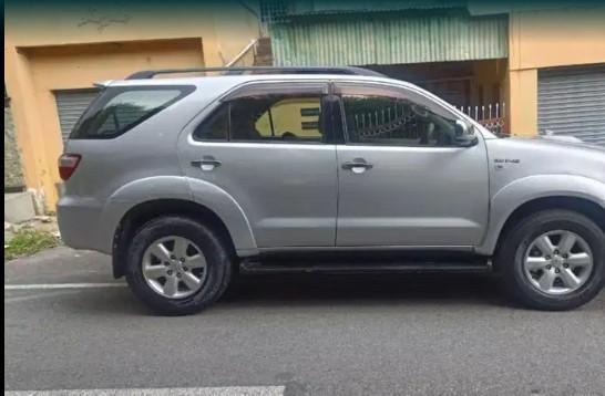 Toyota Fortuner 3.0 MT 4X4 2011
