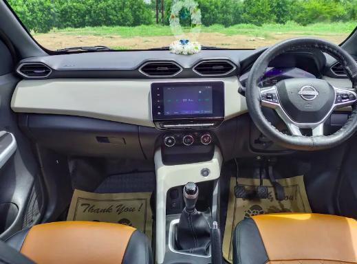 Nissan Magnite XV MT 2021