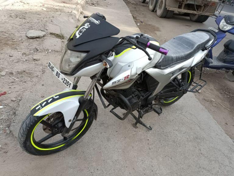 Yamaha SZR 150cc 2013