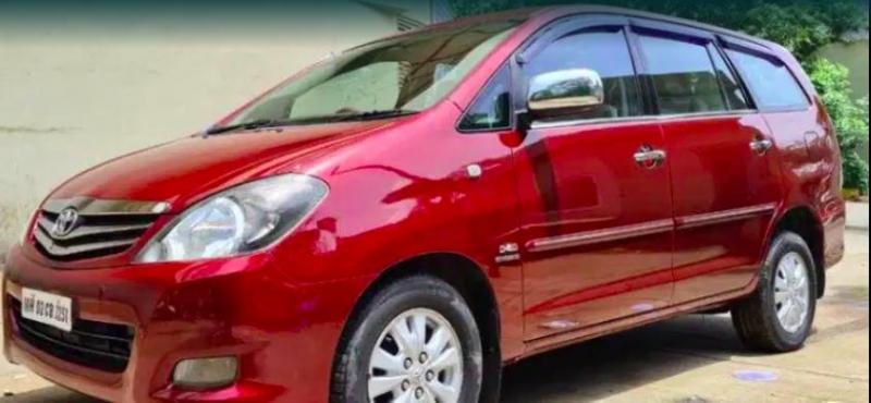 Toyota Innova 2.0 V 2011