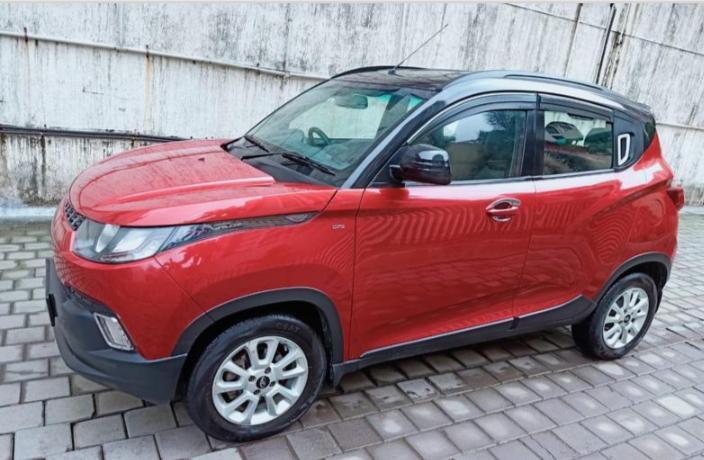 Mahindra KUV100 NXT K8 6 STR Dual Tone 2017