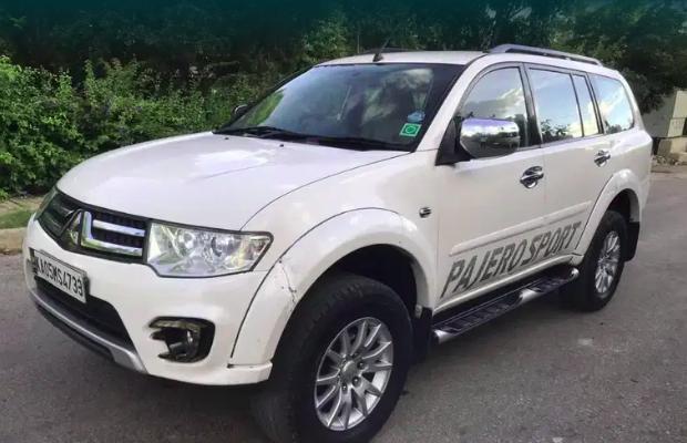 Mitsubishi Pajero Sport 4X2 AT 2015