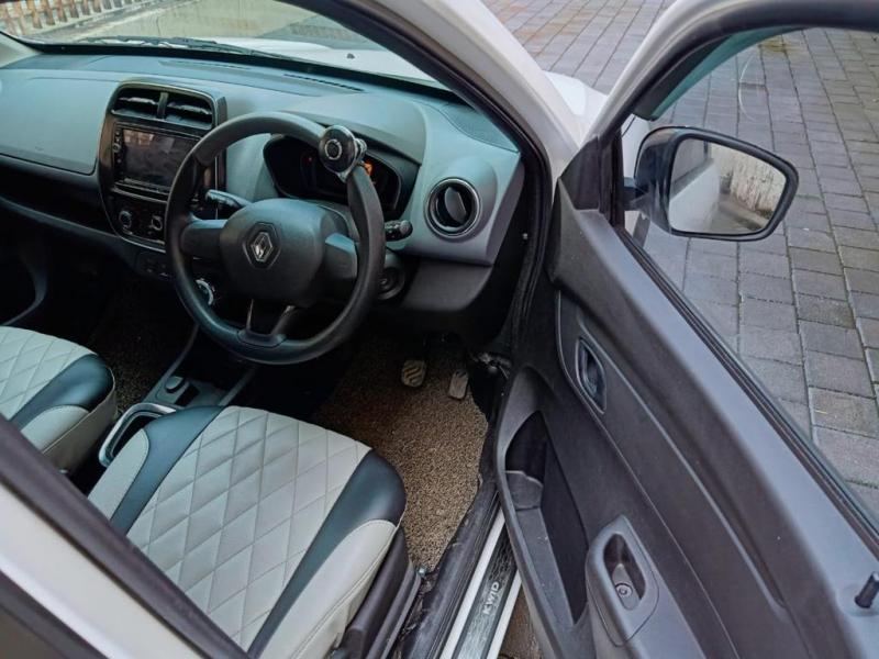 Renault KWID 1.0 RXT AMT 2018