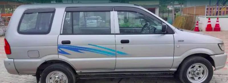 Chevrolet Tavera LS B3 7 STR BS III 2005