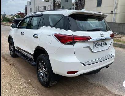 Toyota Fortuner 2.8 4x2 MT 2018