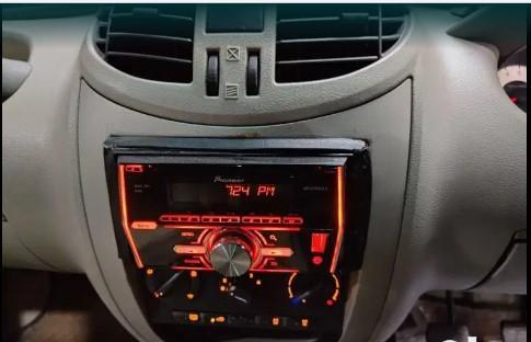 Mahindra Quanto C6 2012