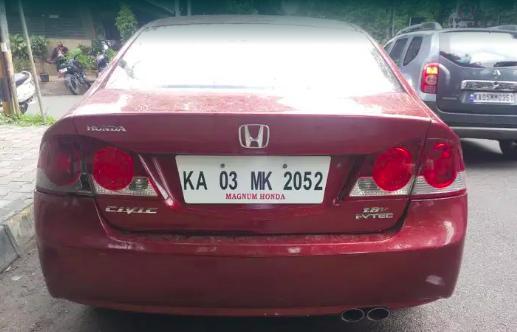 Honda Civic 1.8 V AT 2008