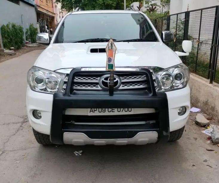 Toyota Fortuner 3.0 Limited Edition 2011