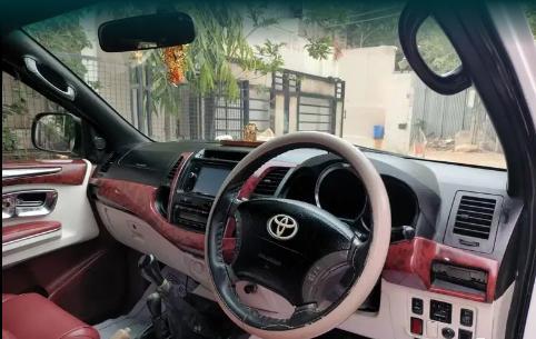 Toyota Fortuner 3.0 Limited Edition 2011