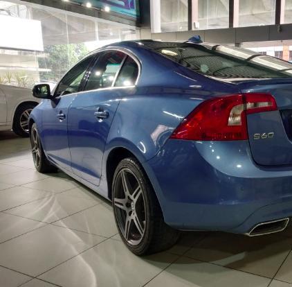 Volvo S60 Kinetic D4 2016