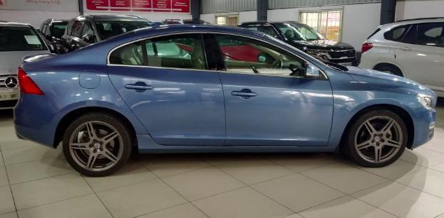 Volvo S60 Kinetic D4 2016