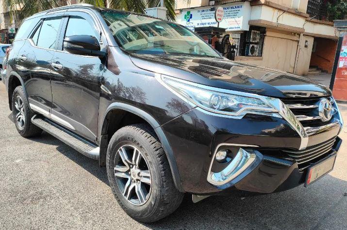 Toyota Fortuner 2.8 4x2 MT 2018