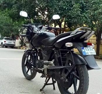 Bajaj Pulsar 150cc 2010