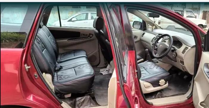 Toyota Innova 2.5 G (Diesel) 7 Seater 2011