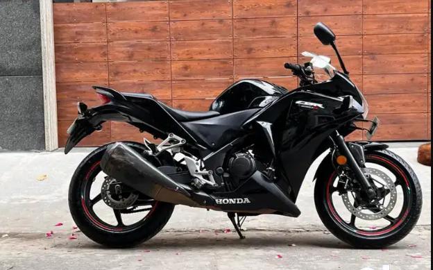 Honda CBR 250R 2014