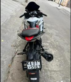 Yamaha YZF-R15 150cc 2012