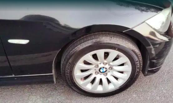 BMW 3 Series 320i 2009