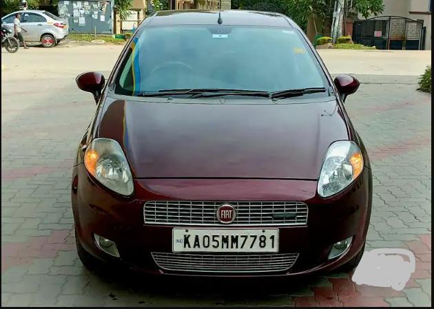Fiat Punto Emotion 1.4 2013