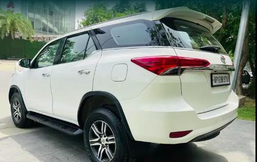 Toyota Fortuner 2.8 4x2 MT 2017