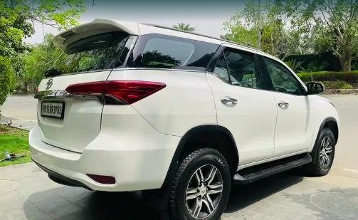 Toyota Fortuner 2.8 4x2 MT 2017