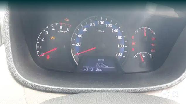 Hyundai Xcent E CRDi 2016