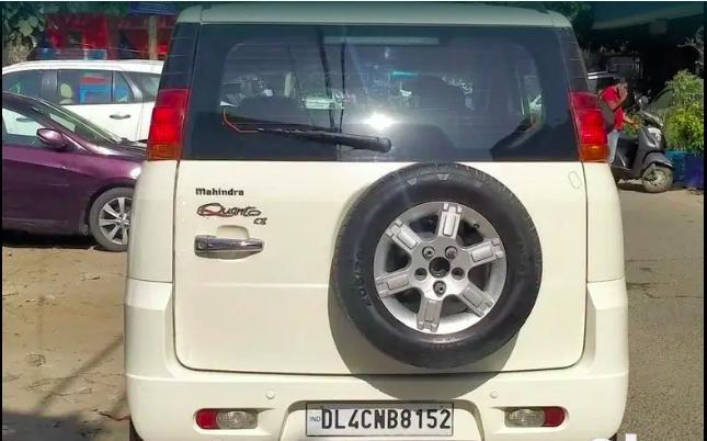 Mahindra Quanto C8 2012