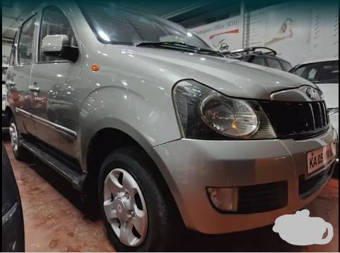 Mahindra Quanto C6 2013