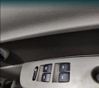 Mahindra Quanto C6 2013