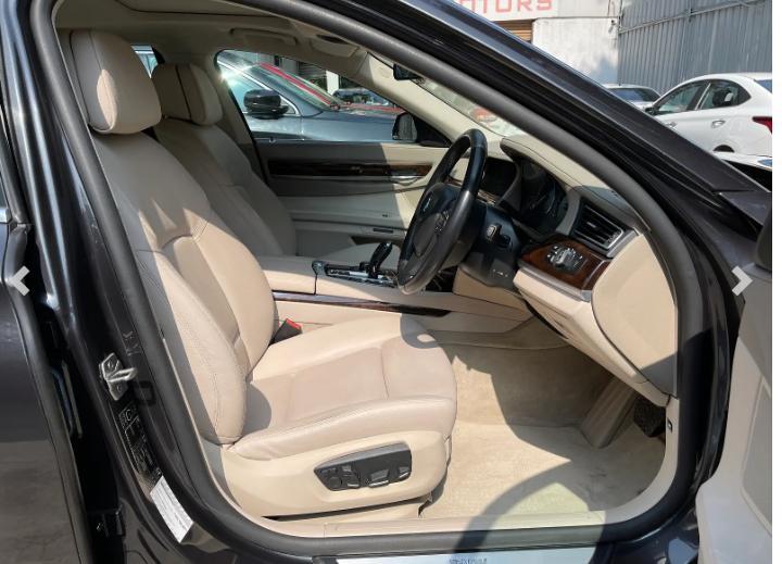 BMW 7 Series 730Ld Signature 2013